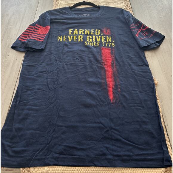 Grunt Style Navy Blue Red Earned Never Given Crew Neck T Shirt Men’s Sz M - Picture 1 of 8